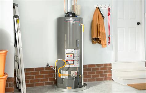 how much does a new gas water heater cost installed